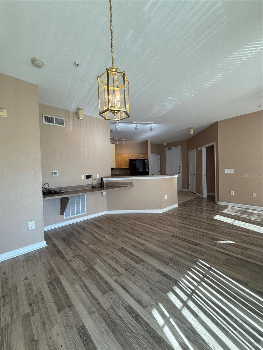 Image 13 of 66 For 413 Terrace Ridge Circle 413