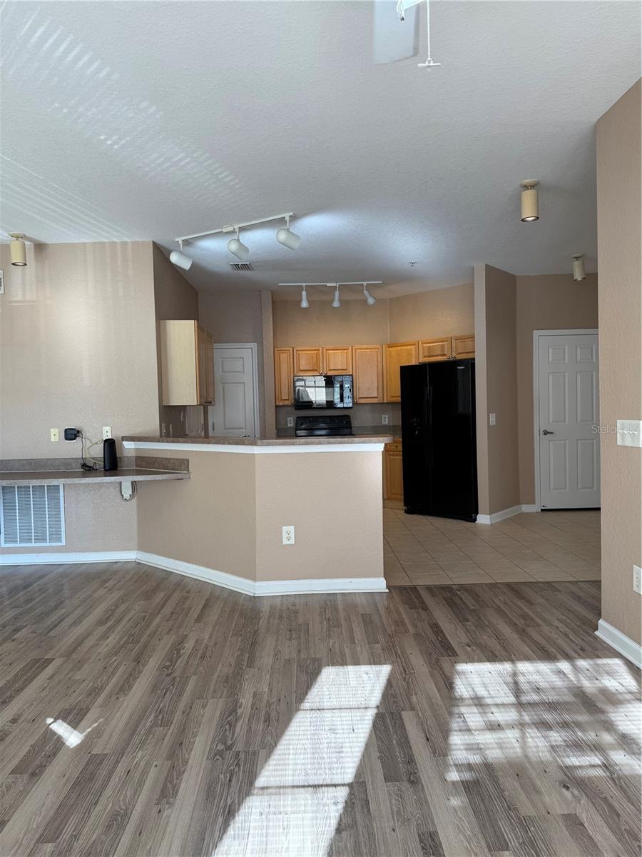 Image 15 of 66 For 413 Terrace Ridge Circle 413