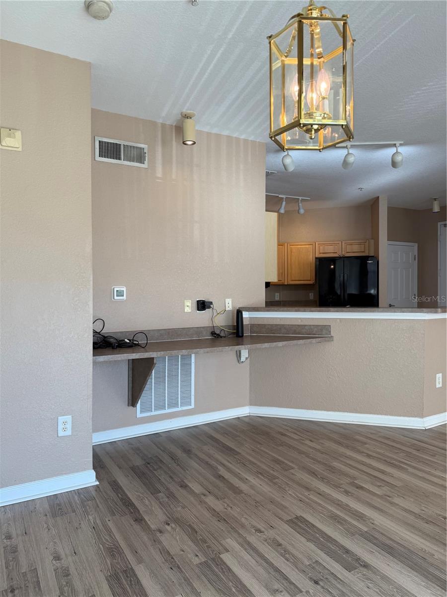 Image 17 of 66 For 413 Terrace Ridge Circle 413