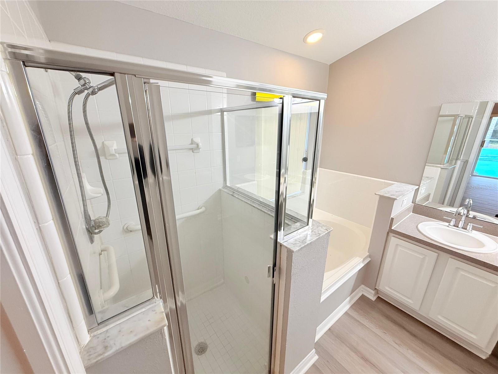 Image 18 of 30 For 548 Eagle Pointe