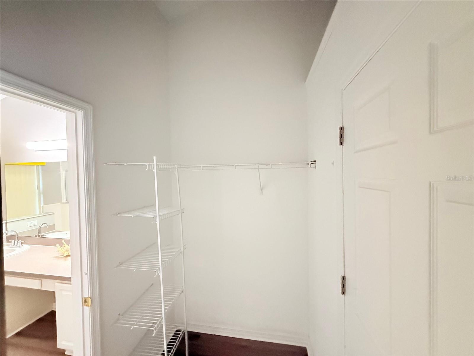 Image 21 of 30 For 548 Eagle Pointe