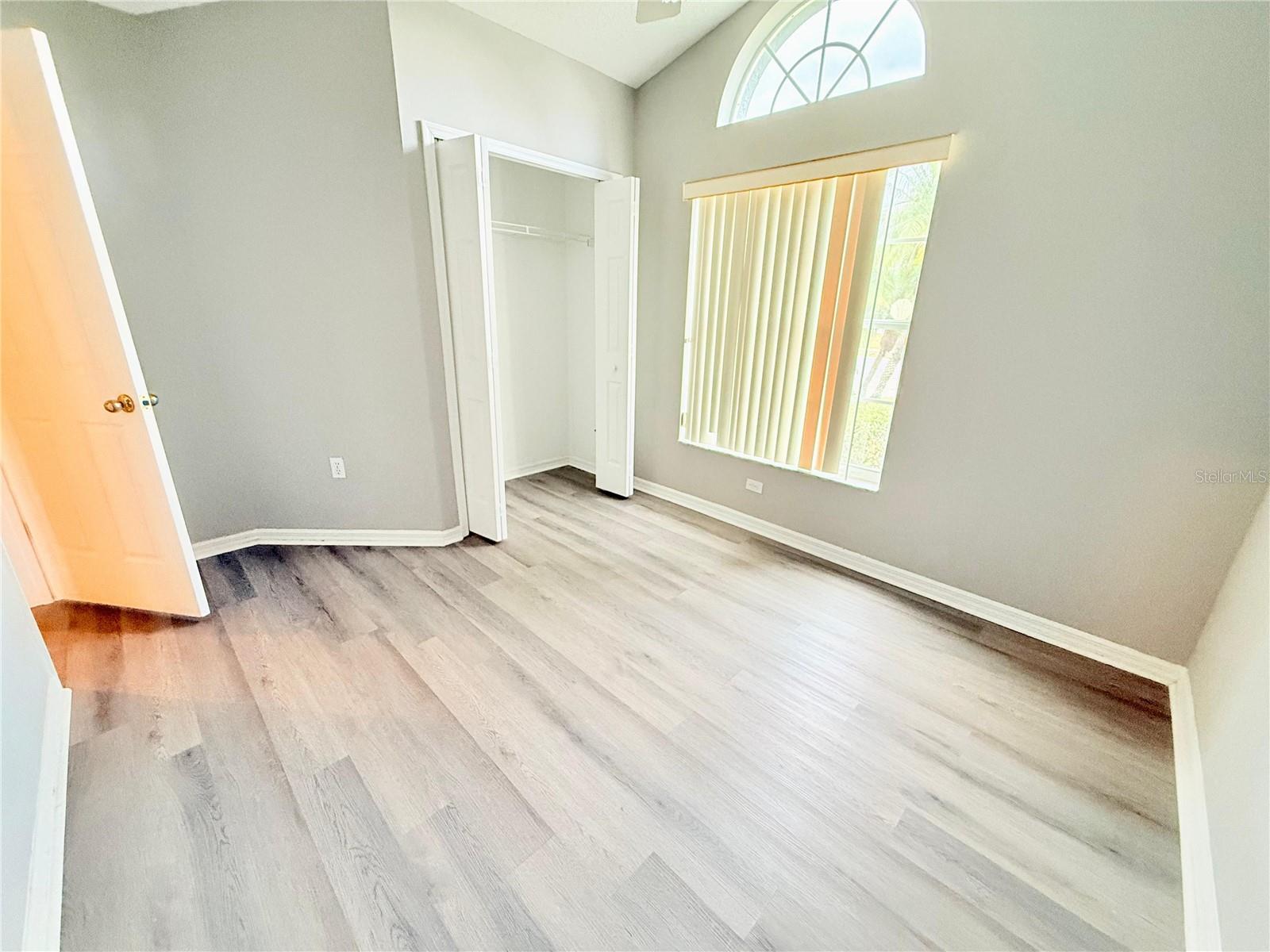 Image 6 of 30 For 548 Eagle Pointe