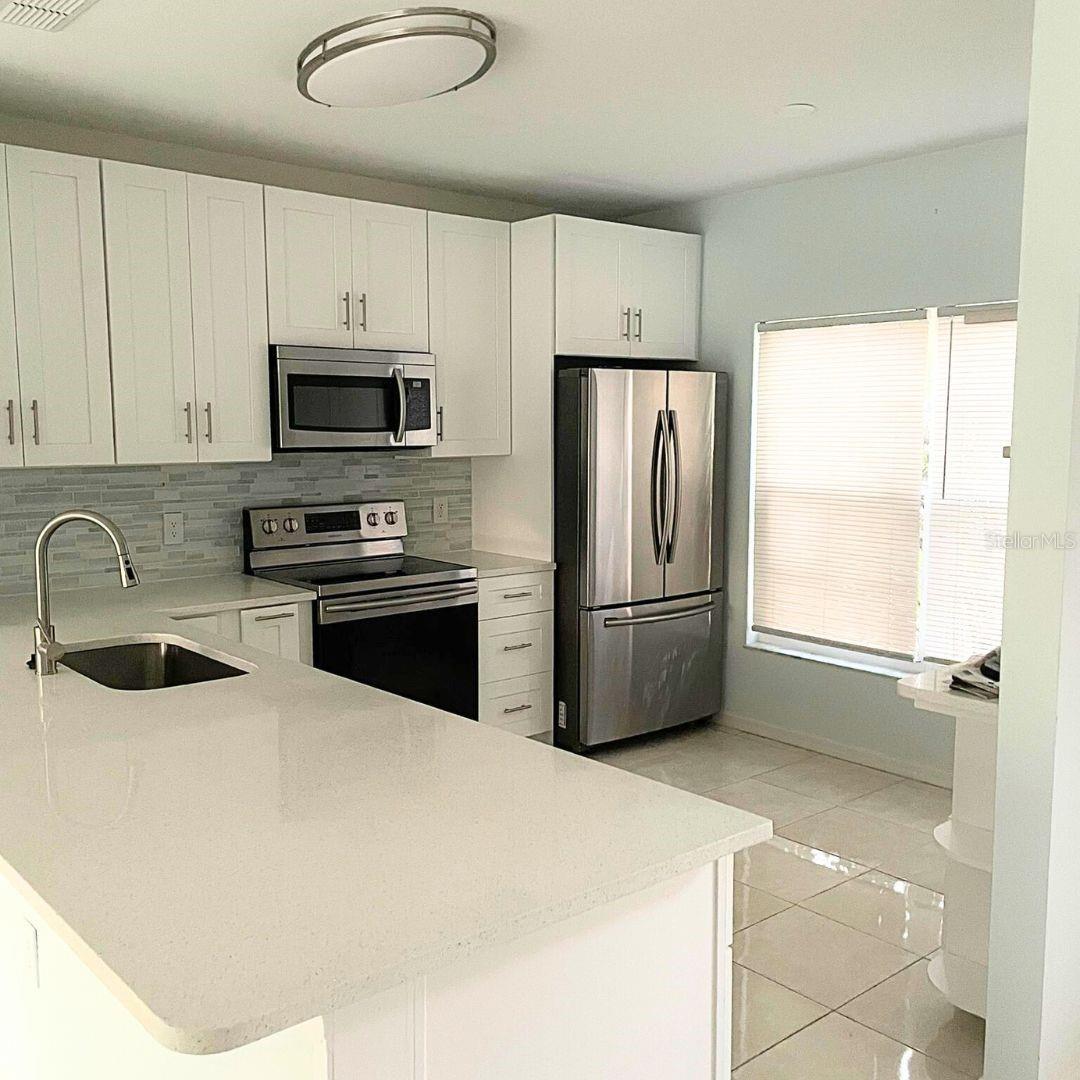 Image 3 of 13 For 1051 Dudley Drive