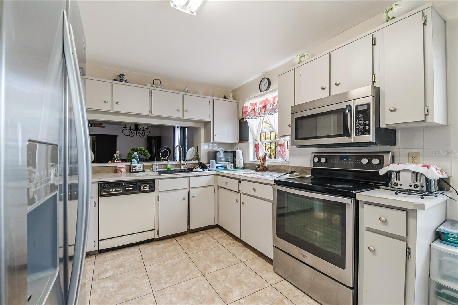 Image 10 of 45 For 2121 Paprika Drive