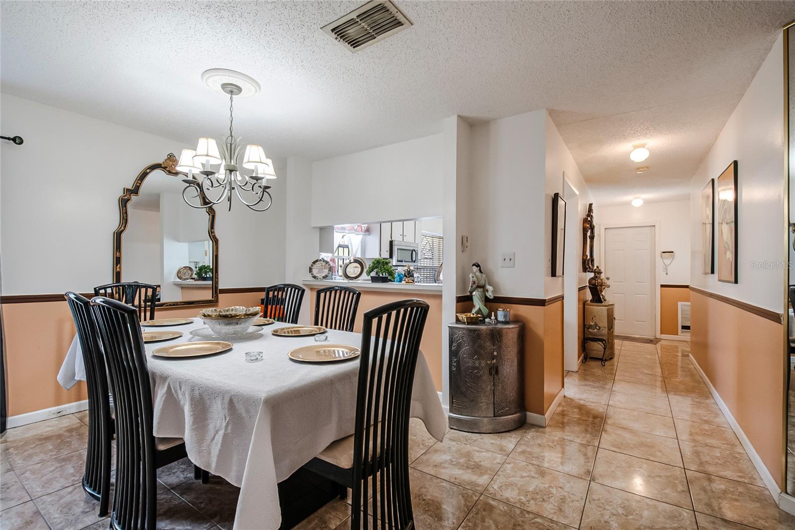 Image 14 of 45 For 2121 Paprika Drive