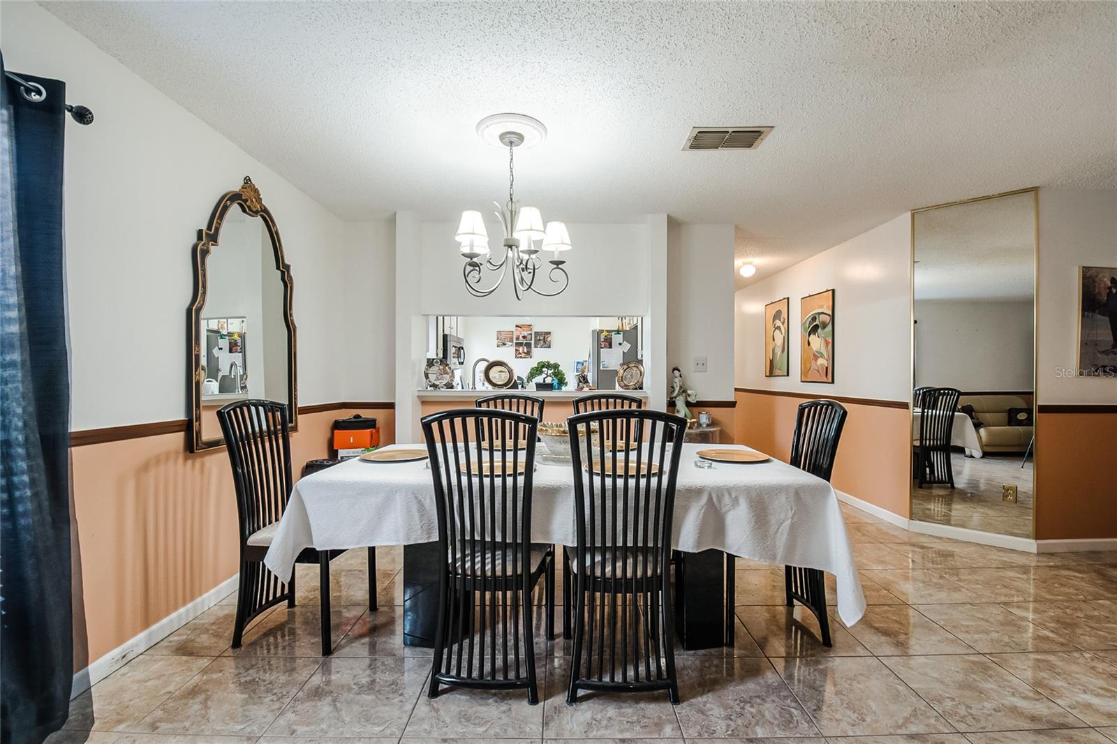 Image 16 of 45 For 2121 Paprika Drive