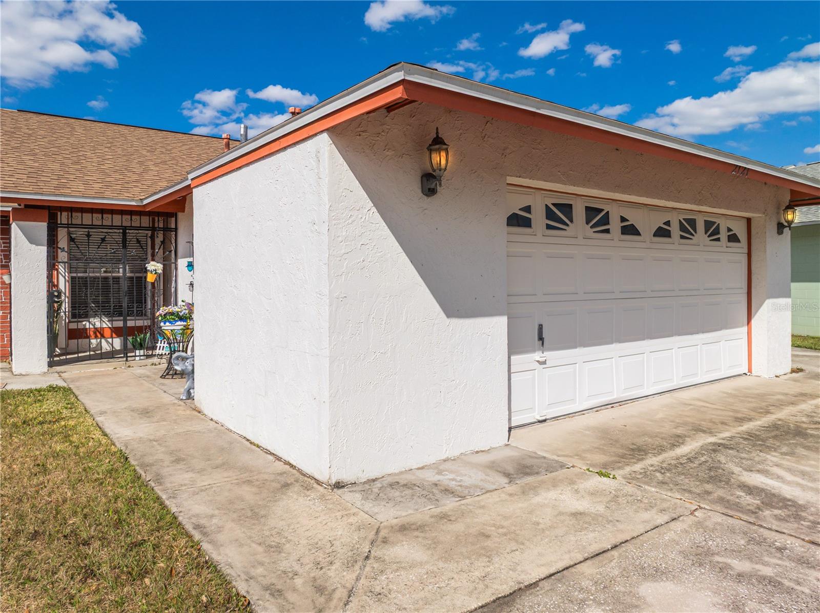 Image 2 of 45 For 2121 Paprika Drive