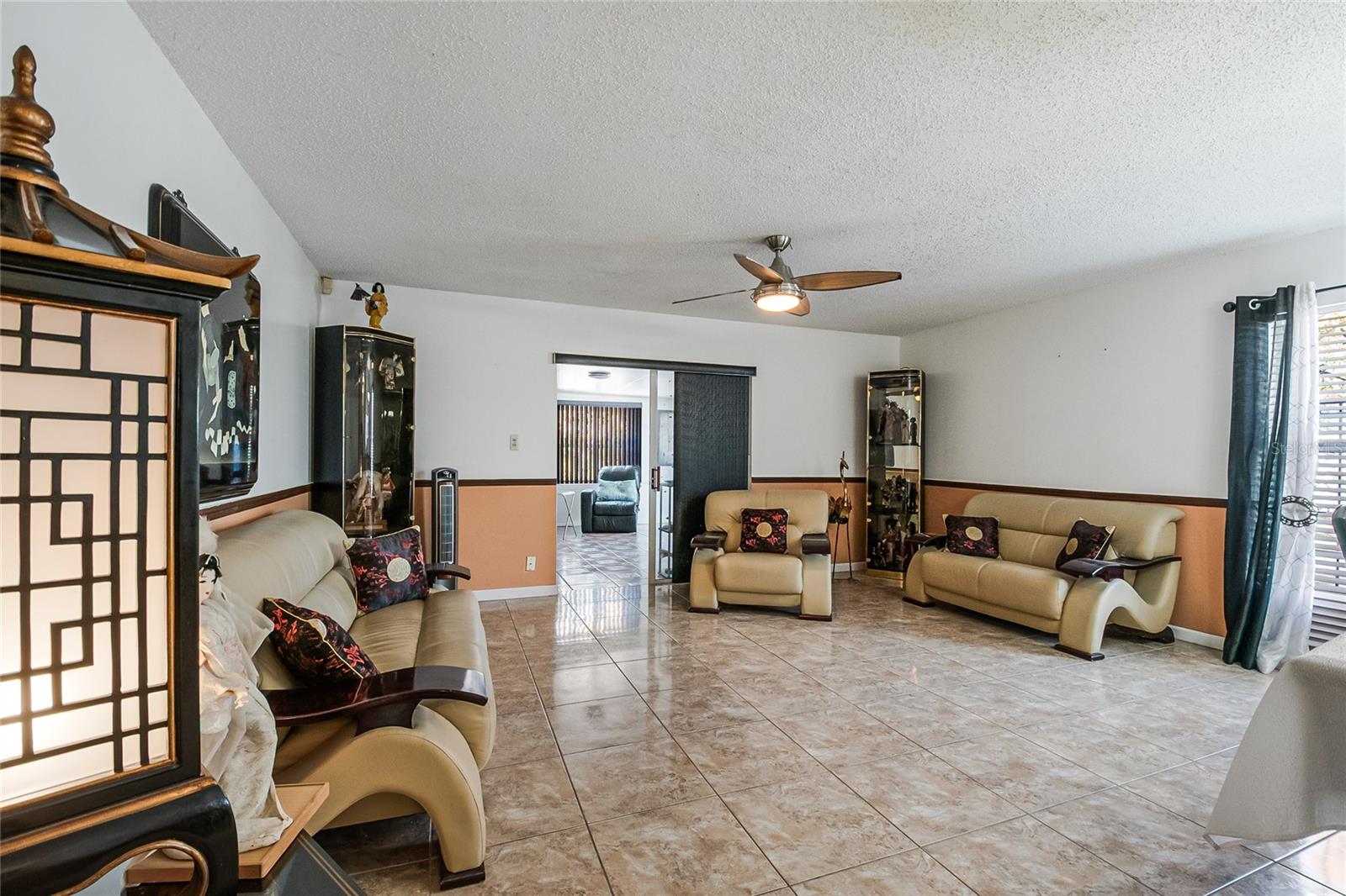 Image 3 of 45 For 2121 Paprika Drive