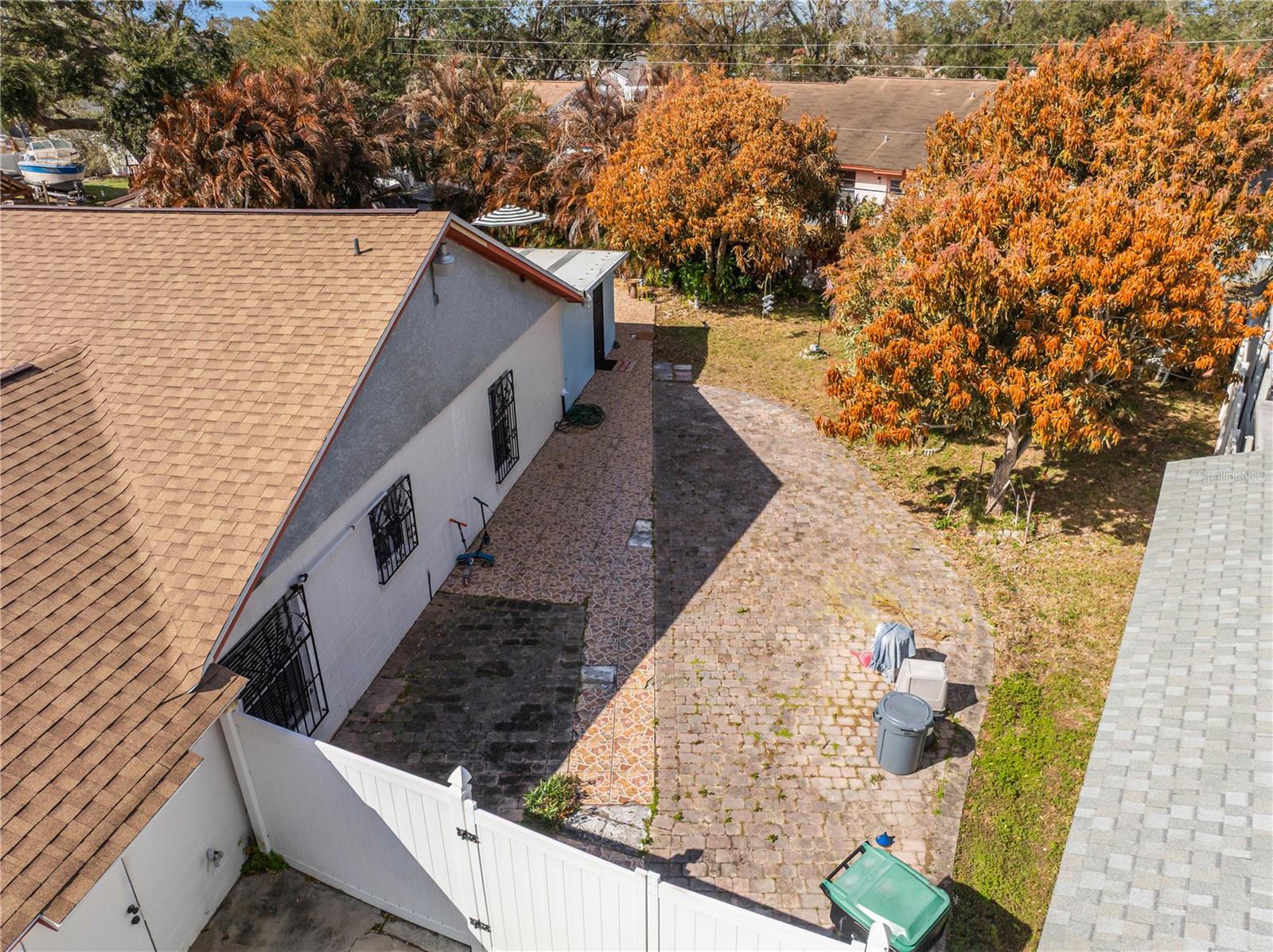 Image 39 of 45 For 2121 Paprika Drive