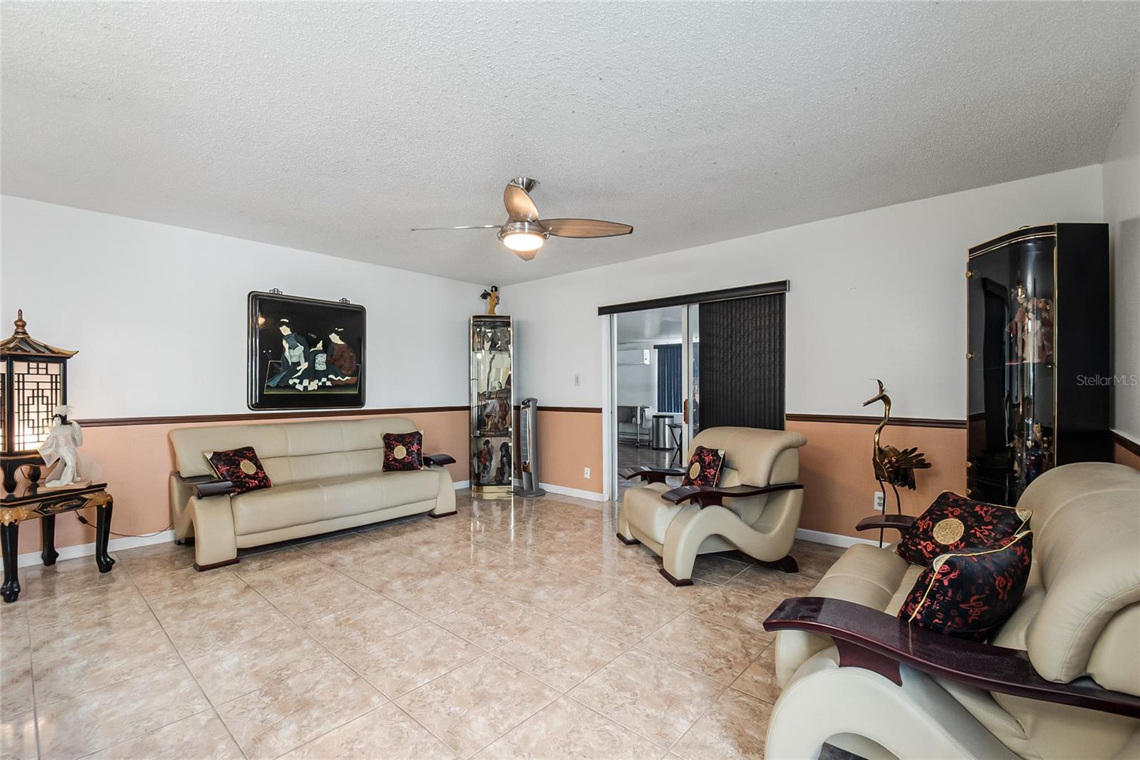 Image 5 of 45 For 2121 Paprika Drive