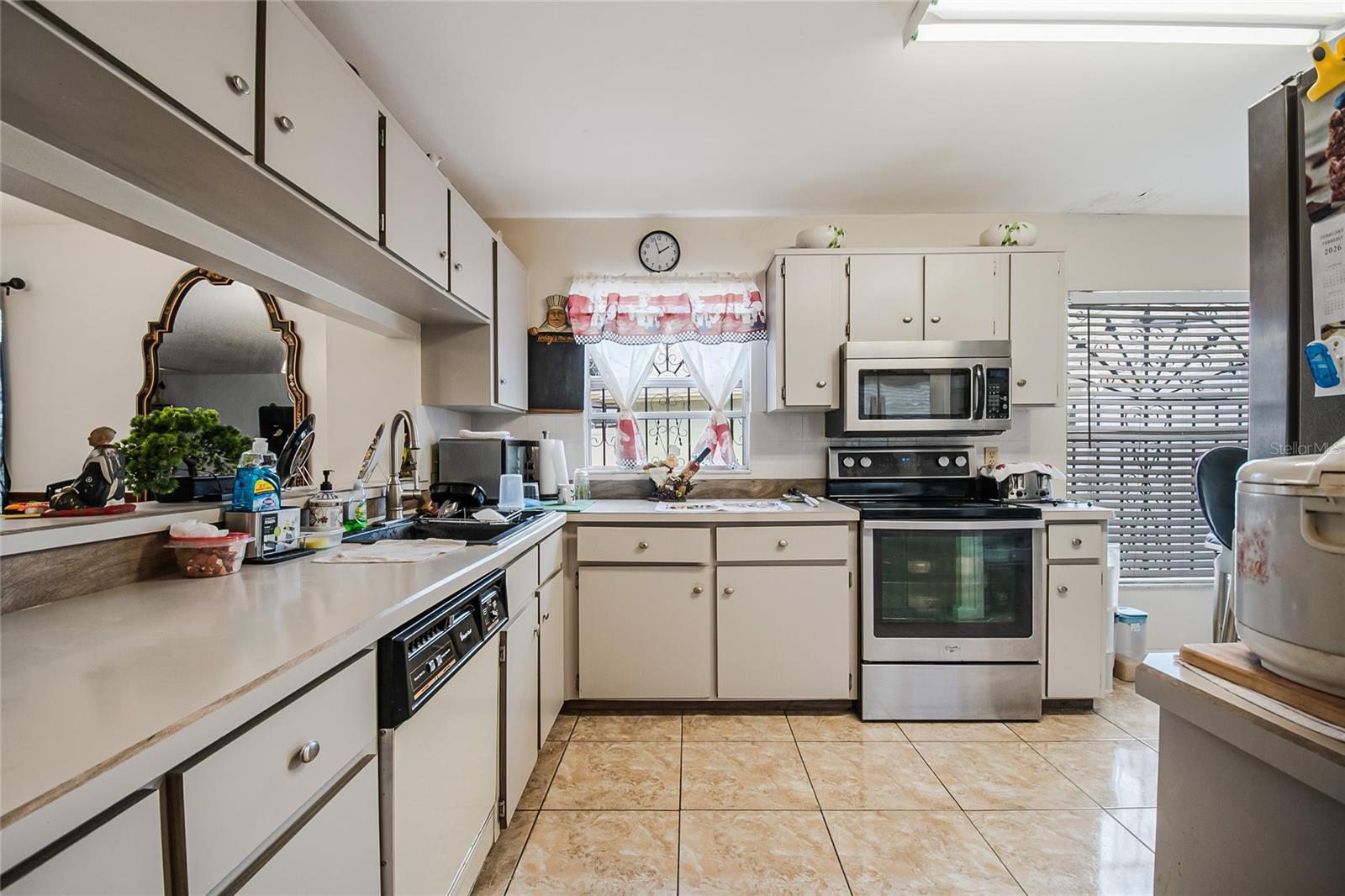 Image 7 of 45 For 2121 Paprika Drive