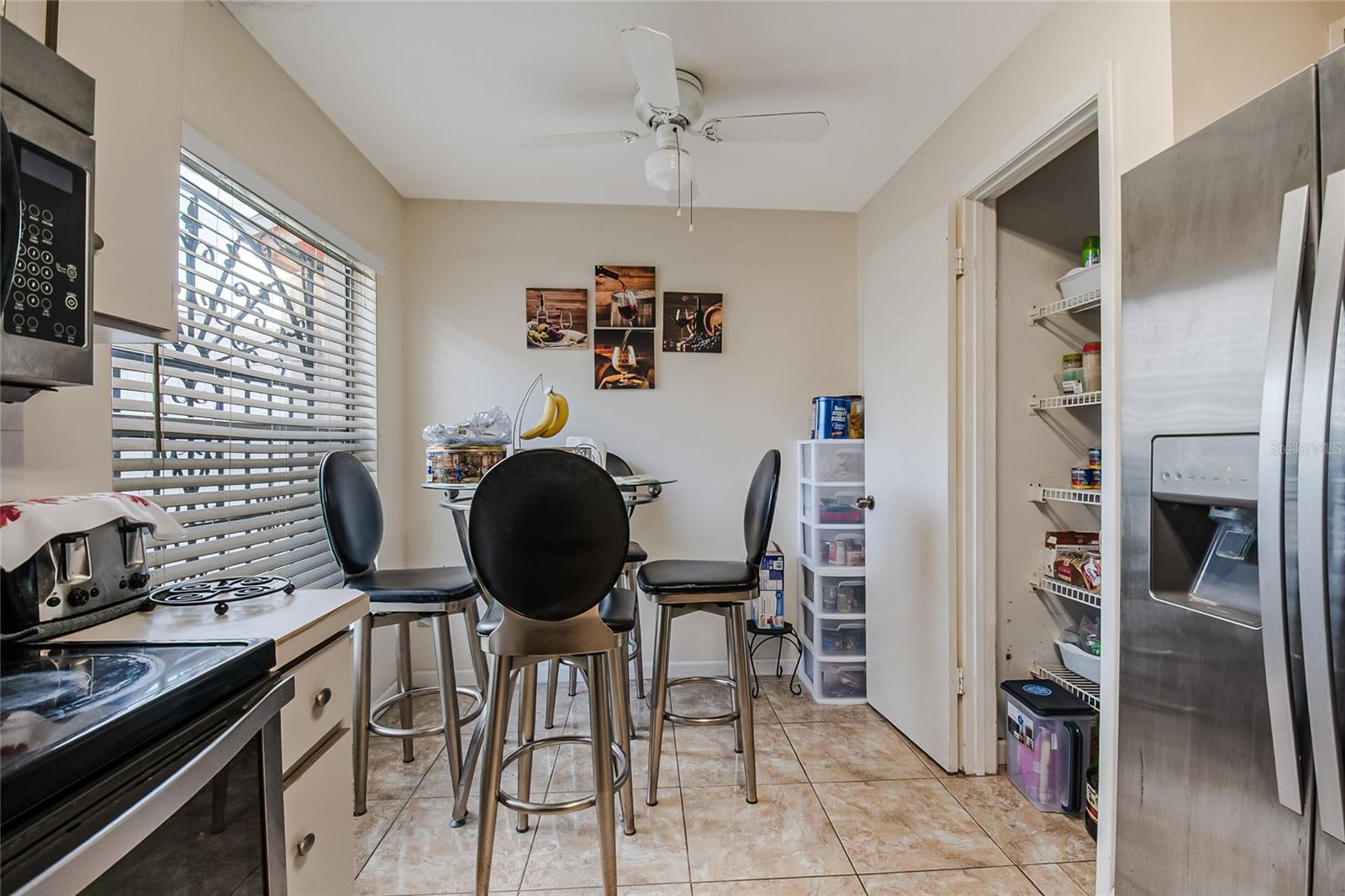 Image 8 of 45 For 2121 Paprika Drive