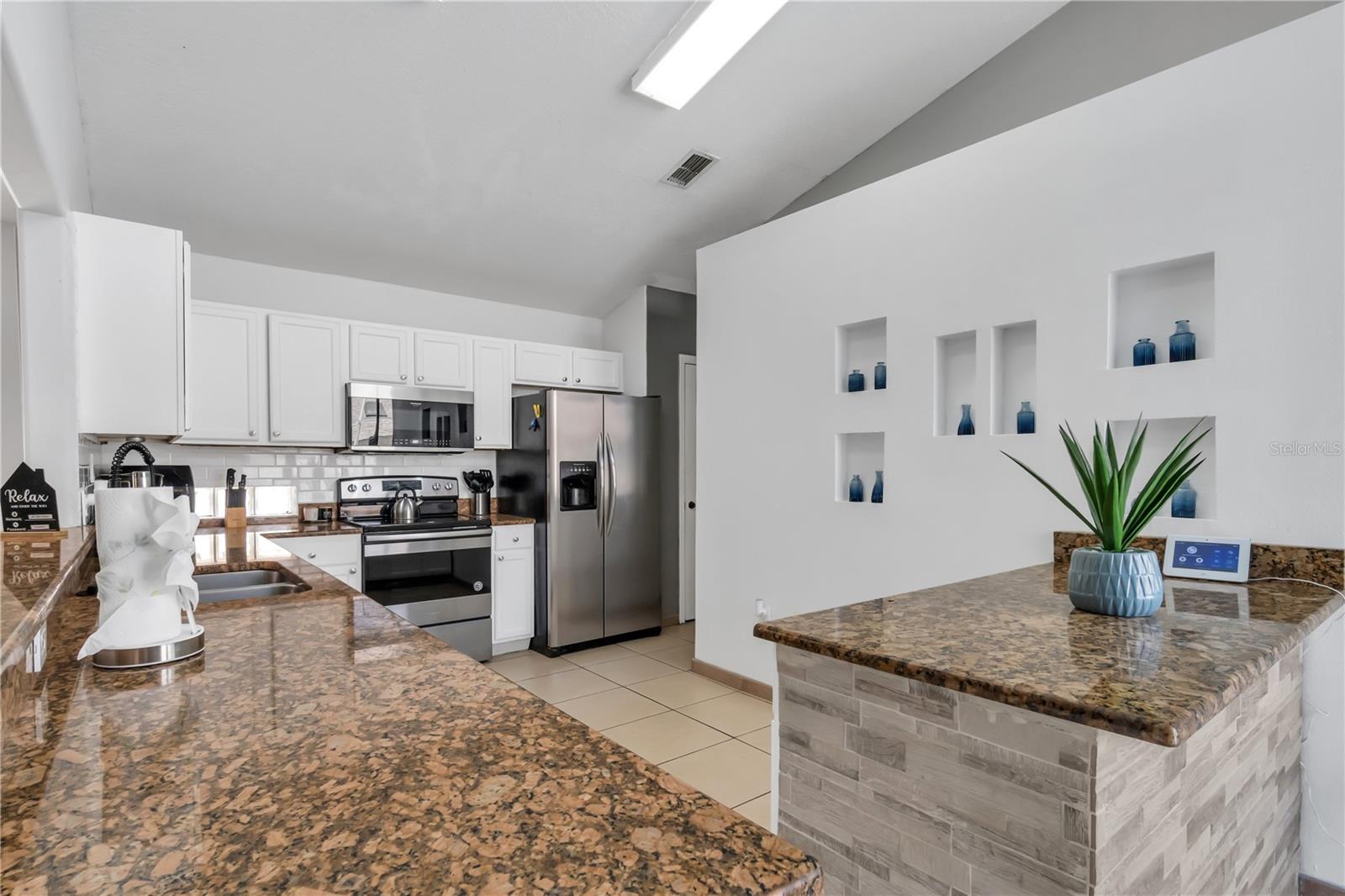 Image 14 of 45 For 247 Oak Chase Place