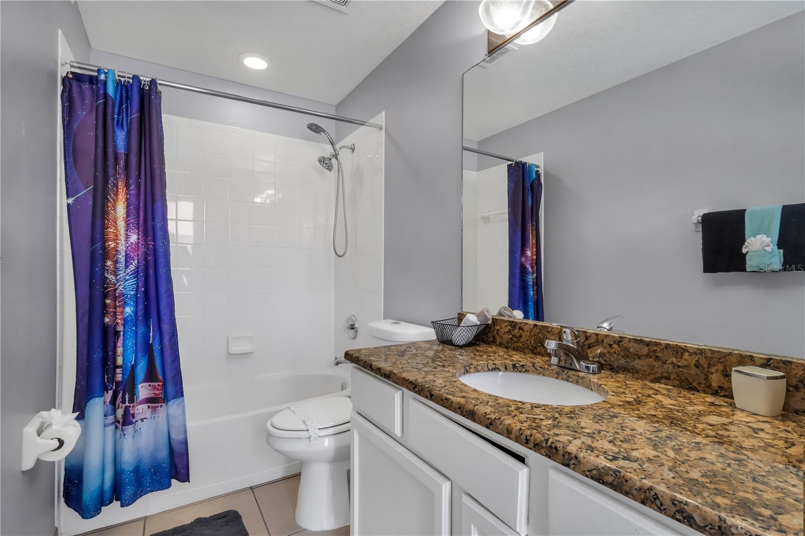 Image 17 of 45 For 247 Oak Chase Place