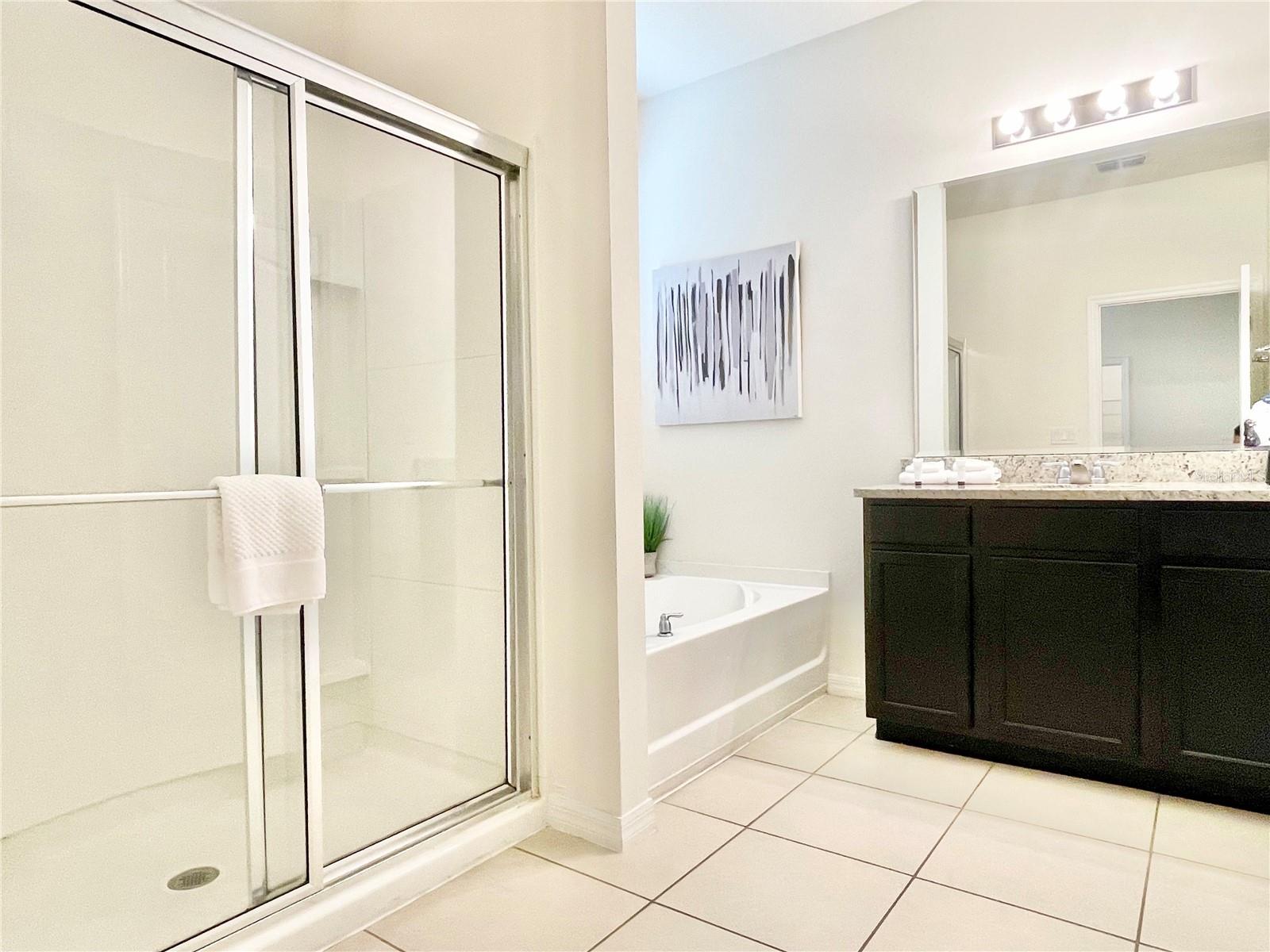 Image 17 of 44 For 6049 Broad Oak Drive