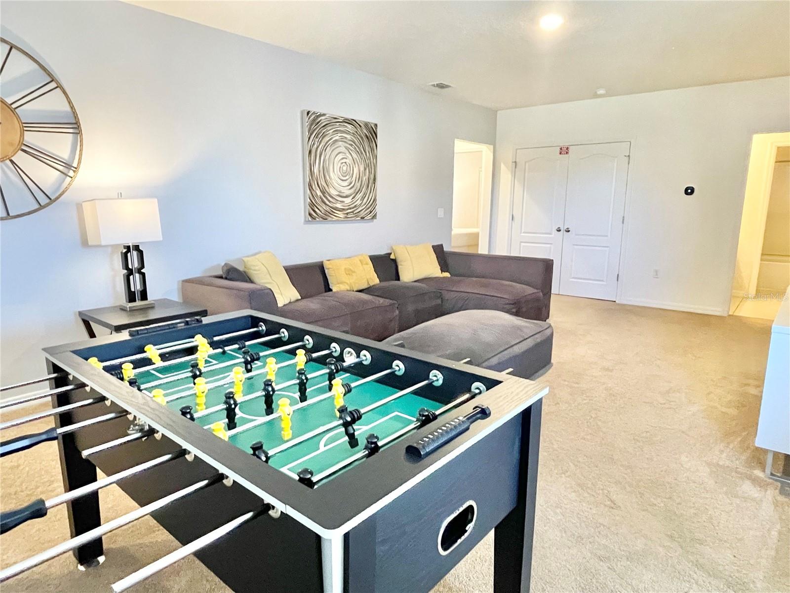 Image 28 of 44 For 6049 Broad Oak Drive