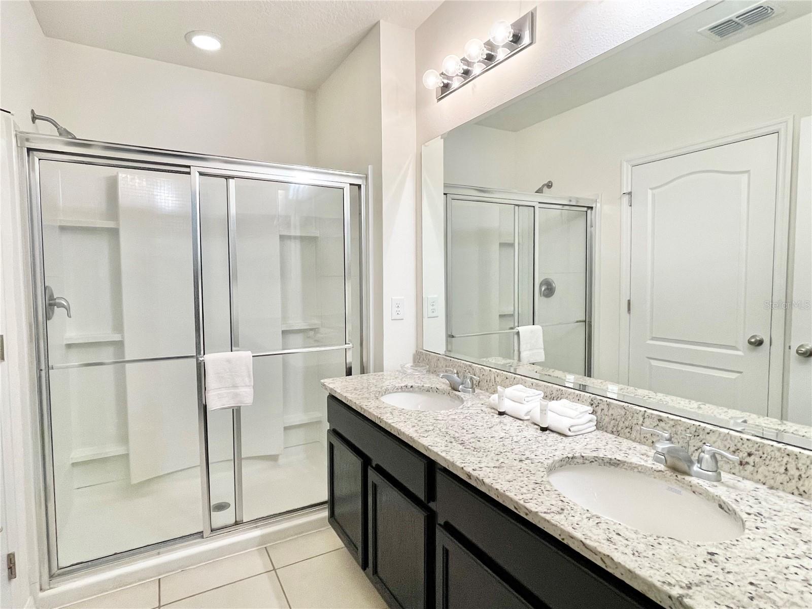 Image 37 of 44 For 6049 Broad Oak Drive