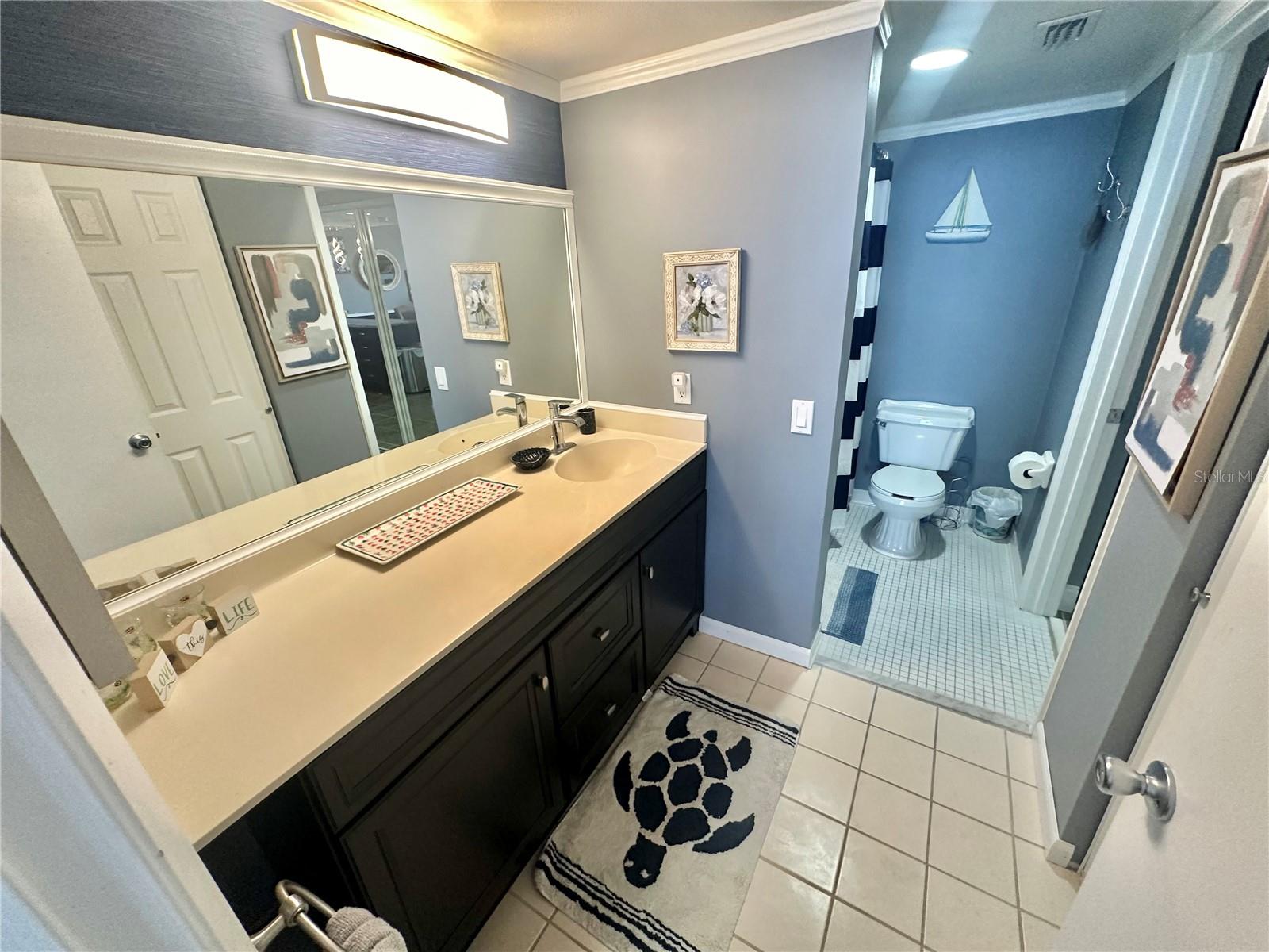 Image 17 of 57 For 6009 Sea Ranch Drive 704