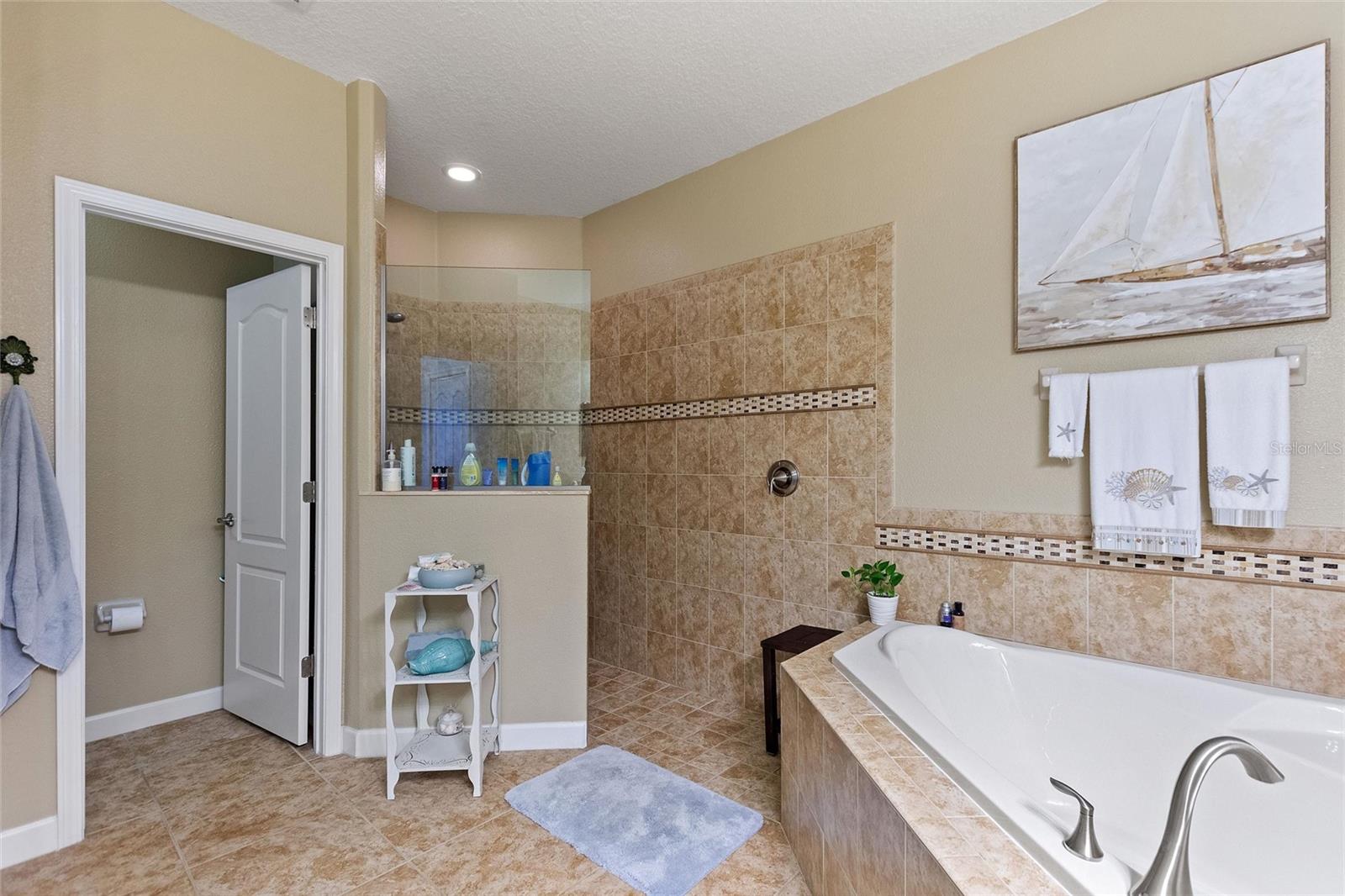 Image 24 of 60 For 1397 Dolphin Head Street