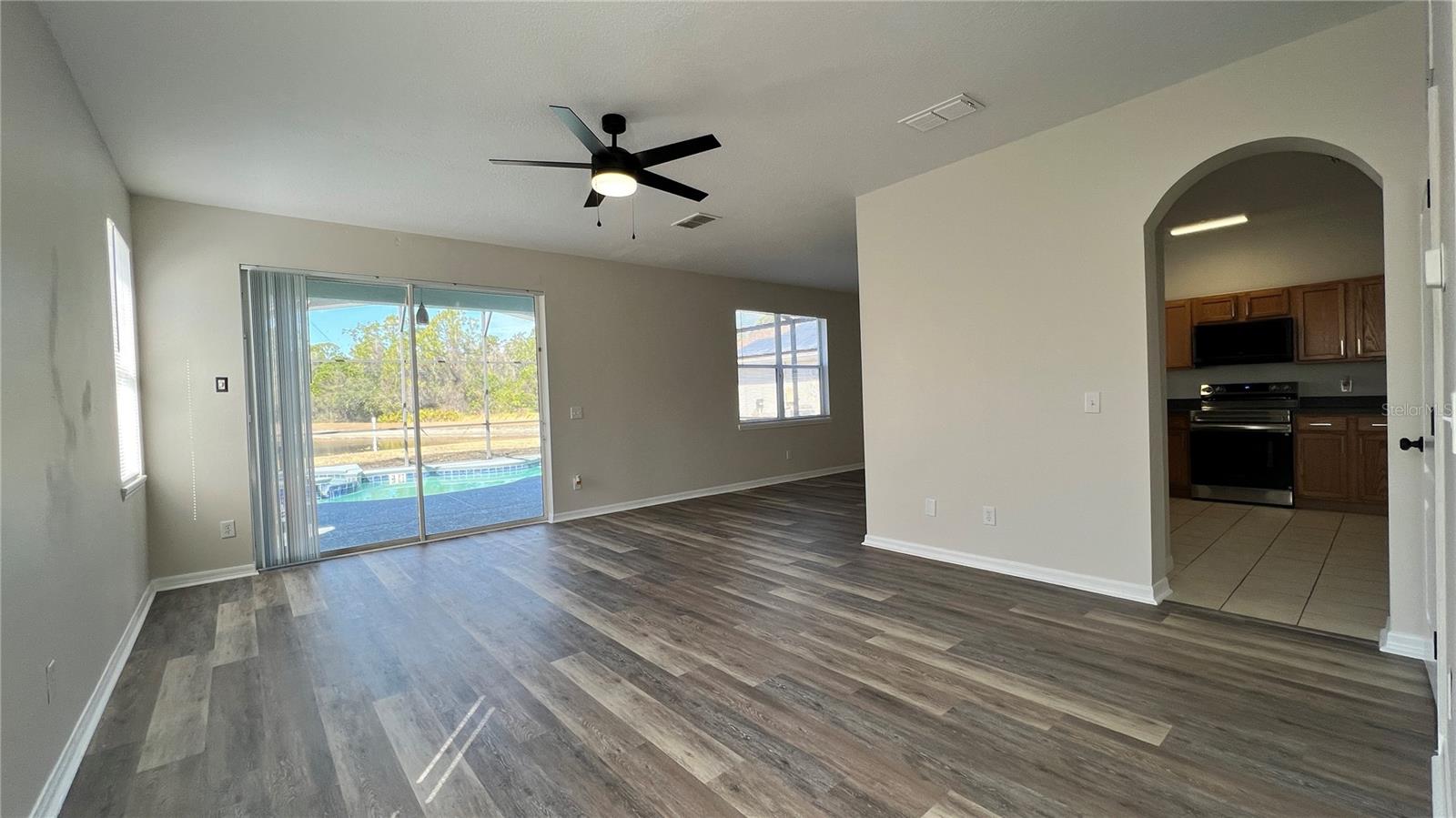 Image 3 of 28 For 220 Starbird Court