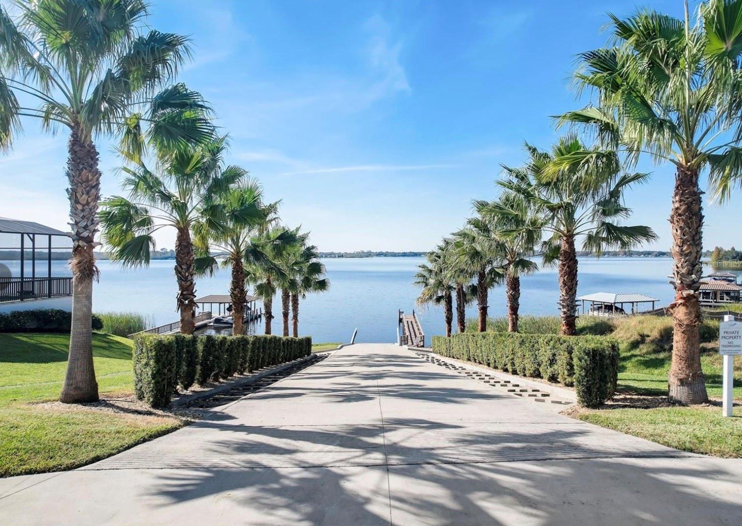 Image 36 of 39 For 279 Spinnaker Court