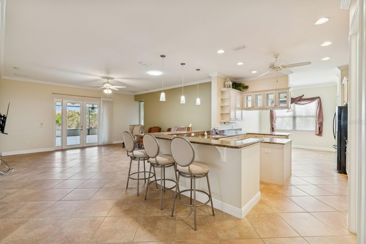 Image 12 of 68 For 537 Villa Park Road