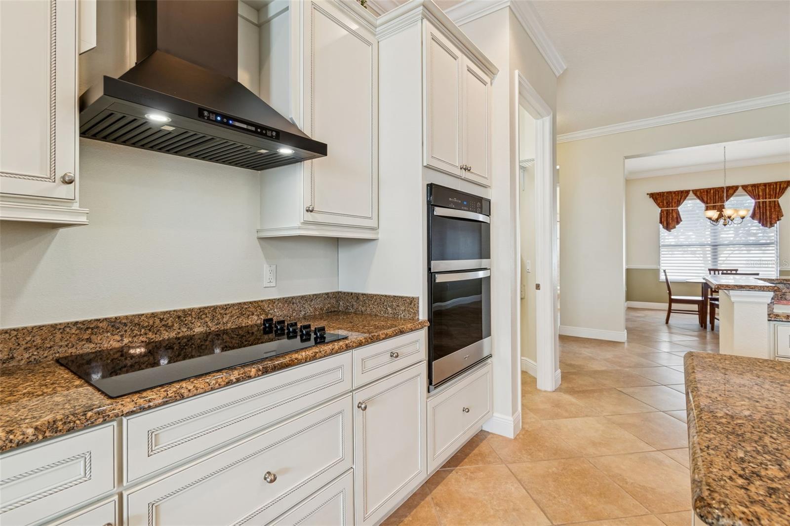 Image 18 of 68 For 537 Villa Park Road