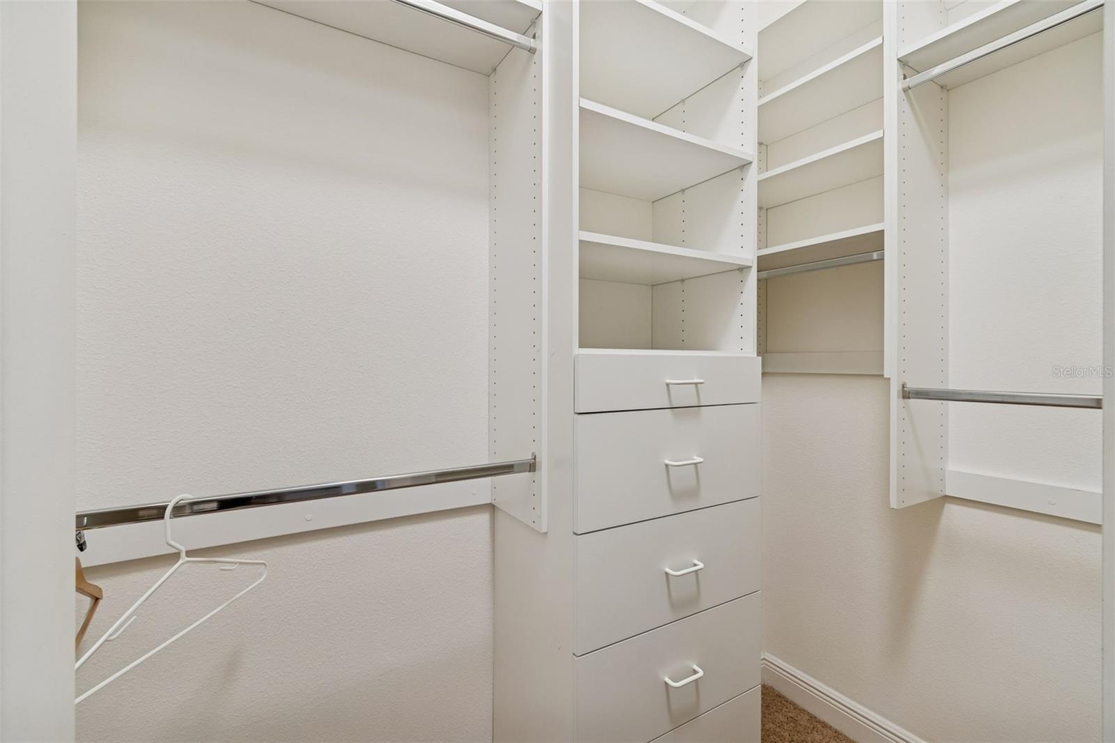 Image 28 of 68 For 537 Villa Park Road