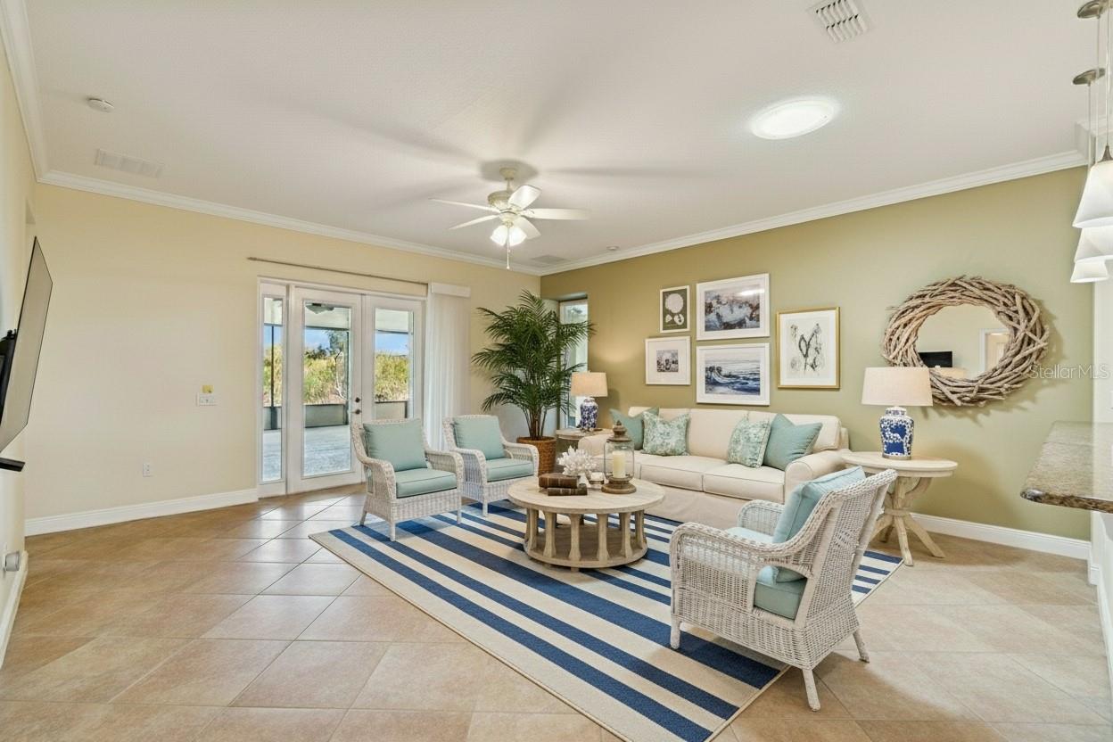 Image 8 of 68 For 537 Villa Park Road