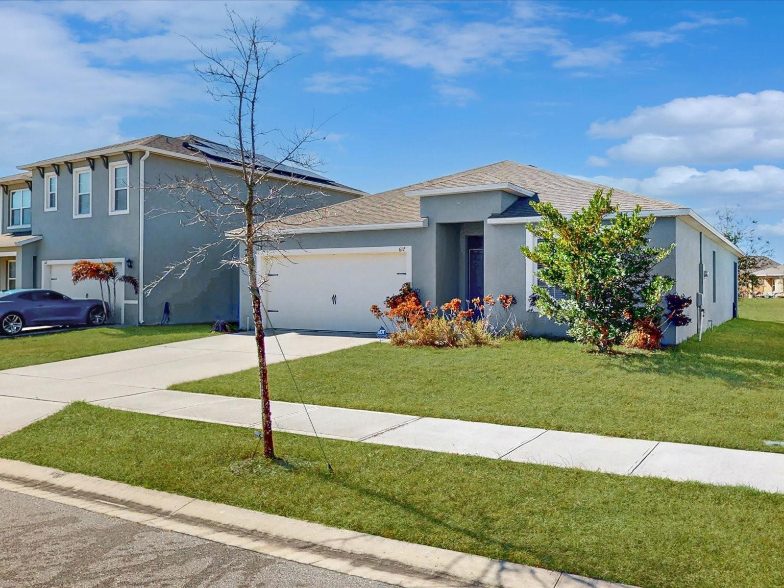 Image 3 of 35 For 617 Greymount Street