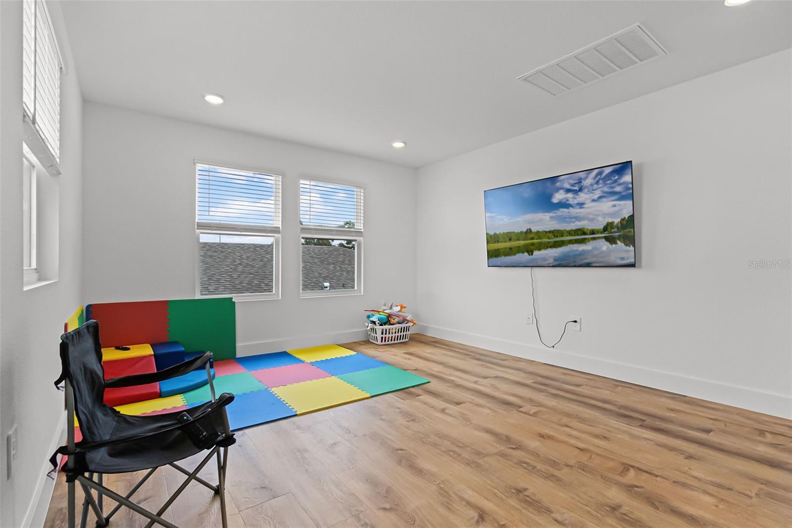 Image 22 of 67 For 1538 Mermaid Way