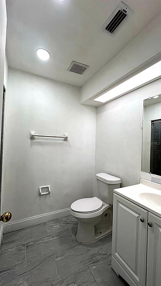 Image 9 of 14 For 4166 Flying Fortress Avenue