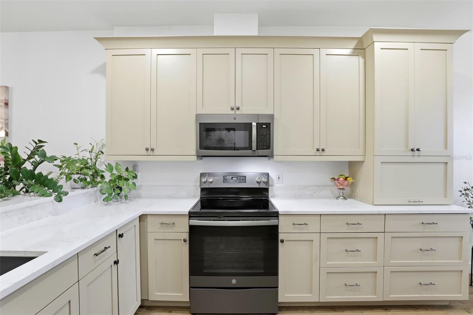 Image 13 of 46 For 134 Club Villas Ln