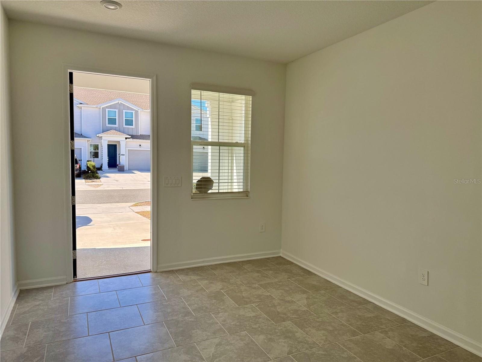 Image 11 of 51 For 7489 Stone Creek Trail