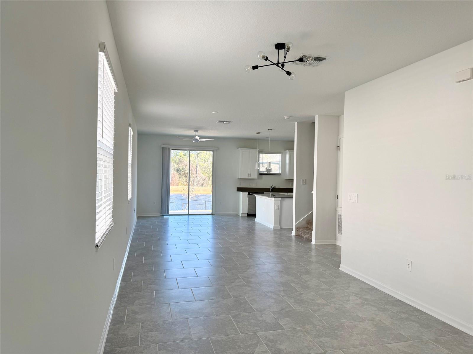 Image 12 of 51 For 7489 Stone Creek Trail