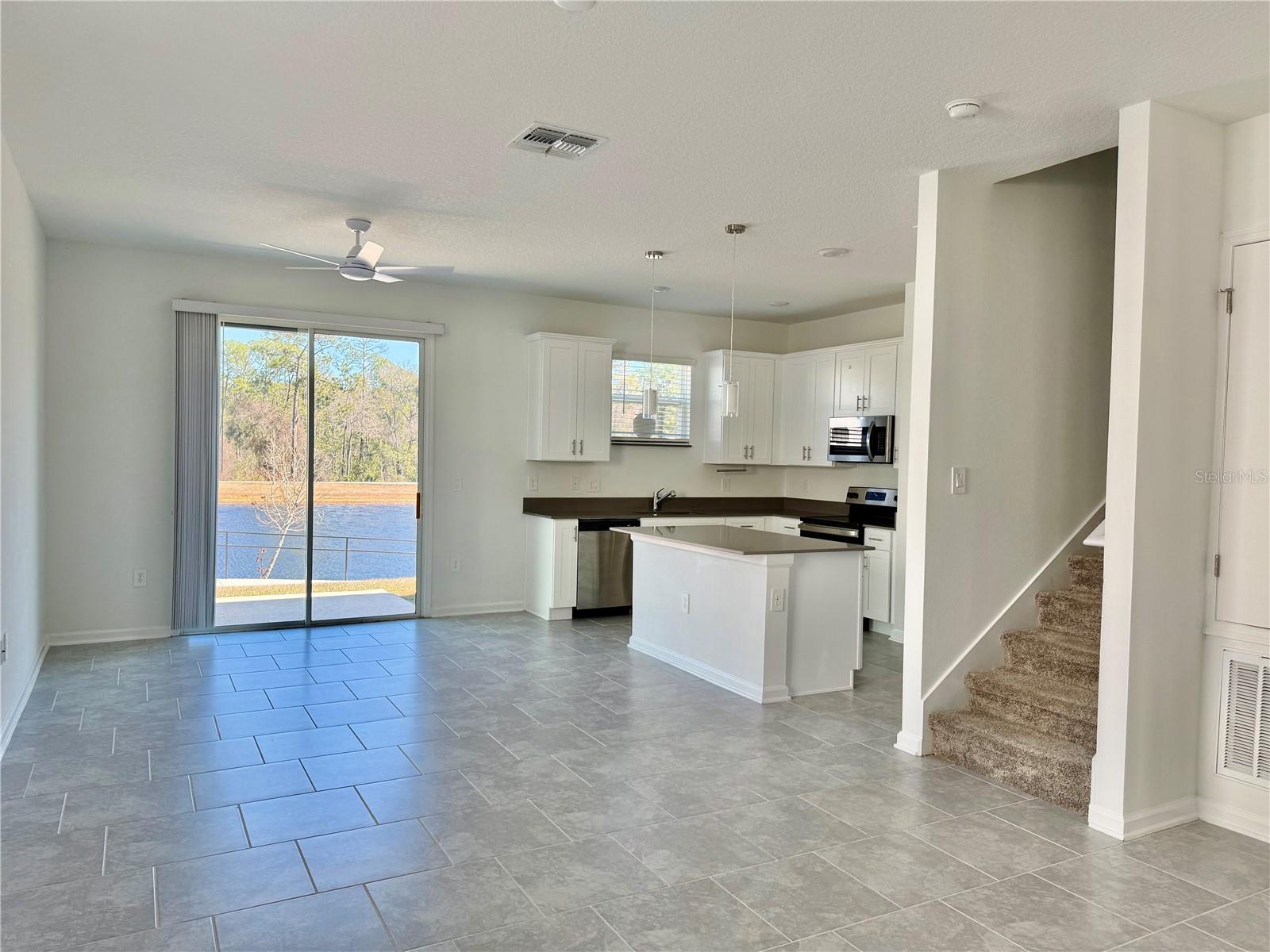 Image 13 of 51 For 7489 Stone Creek Trail