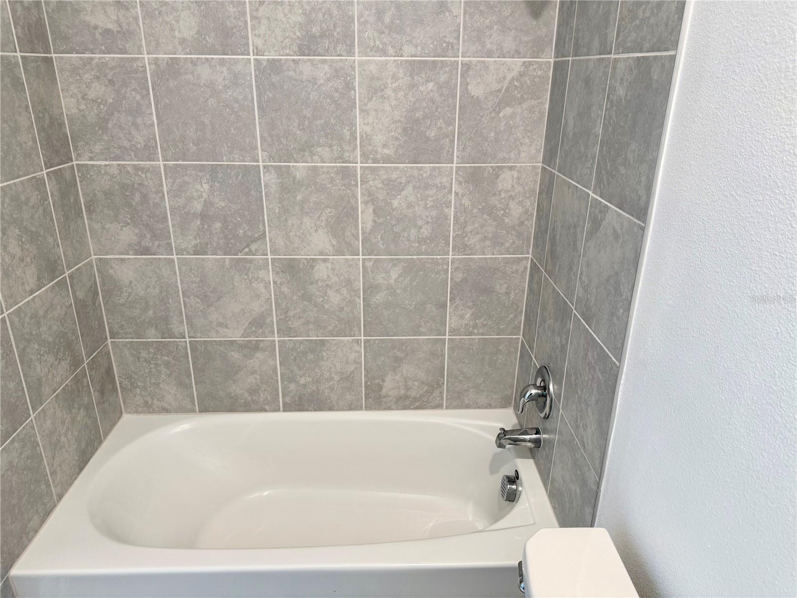 Image 29 of 51 For 7489 Stone Creek Trail