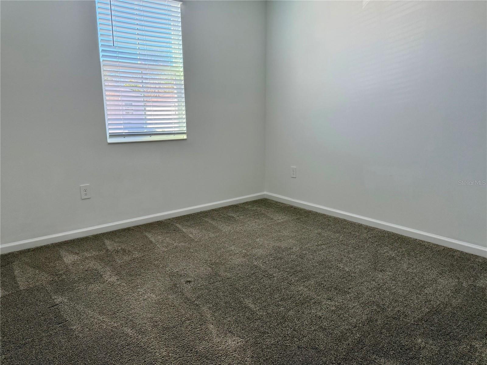 Image 31 of 51 For 7489 Stone Creek Trail