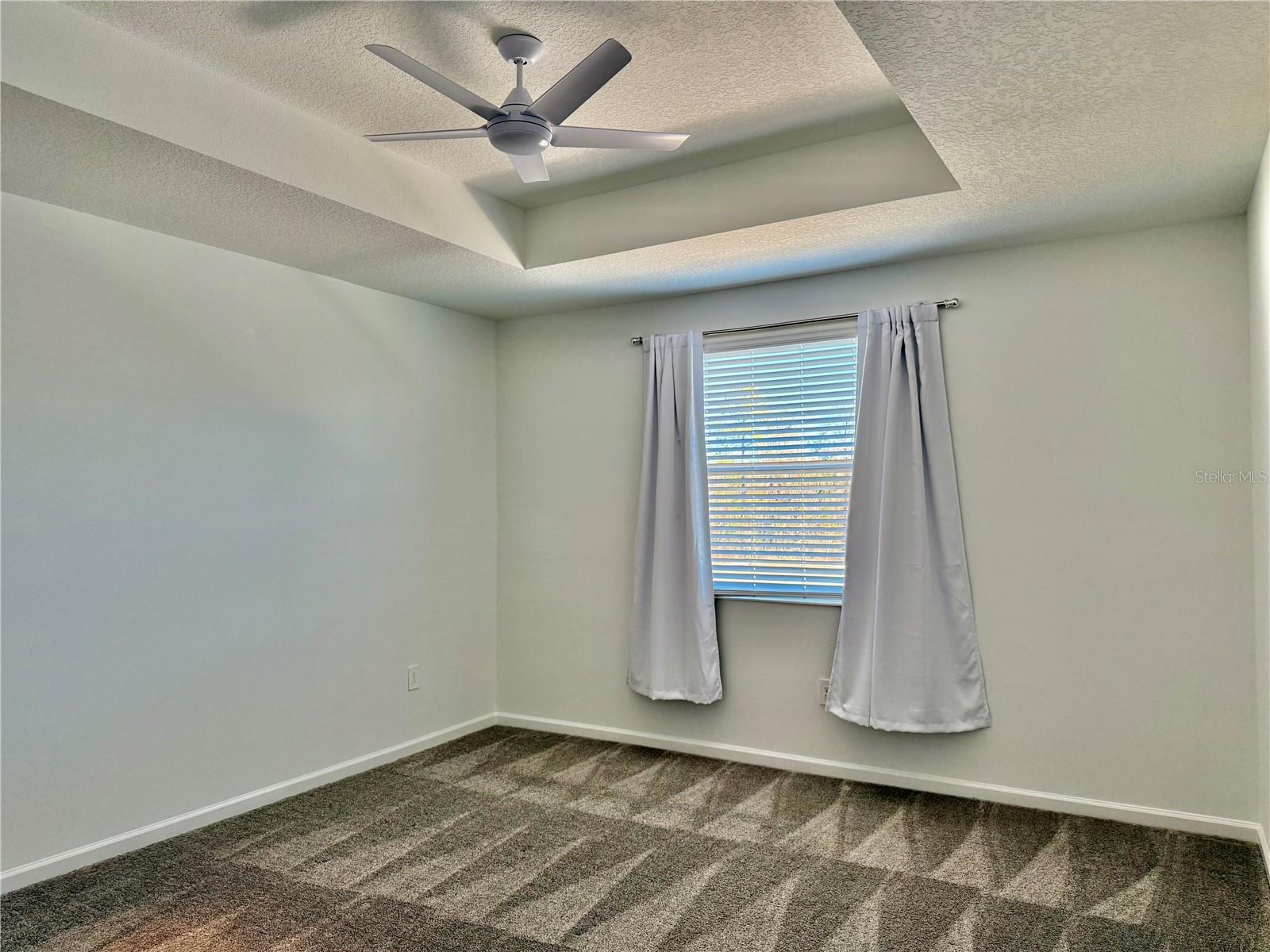 Image 33 of 51 For 7489 Stone Creek Trail