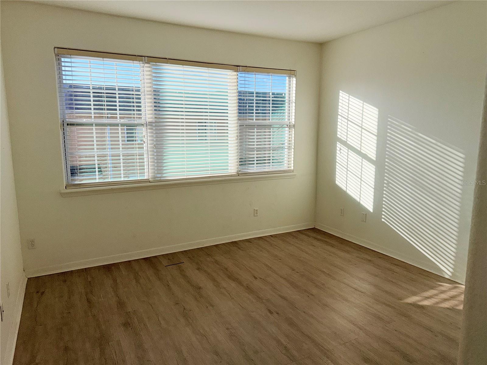 Image 16 of 24 For 10134 Willow Grove Court