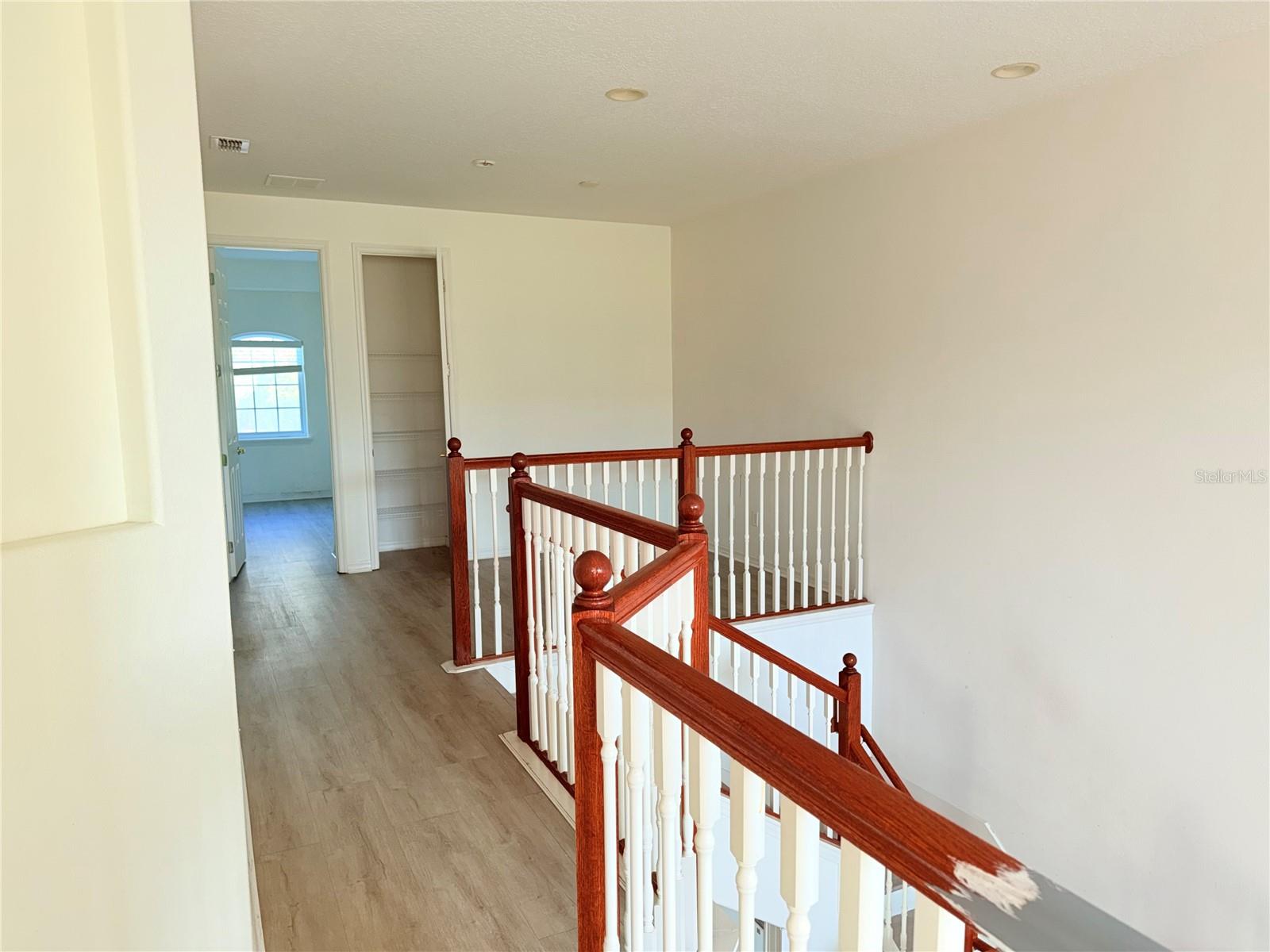 Image 19 of 24 For 10134 Willow Grove Court