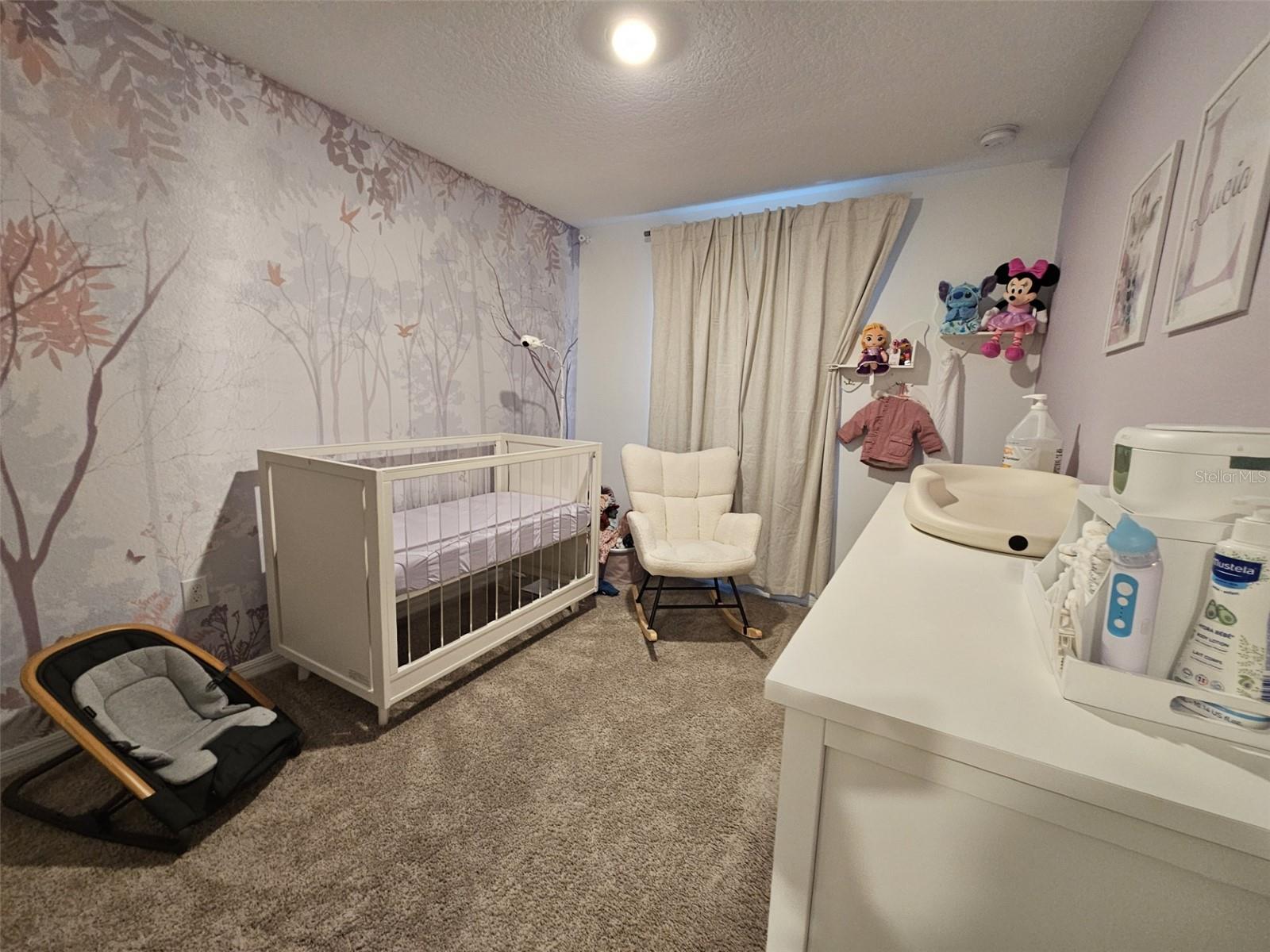 Image 25 of 46 For 4451 Arlington Avenue 44