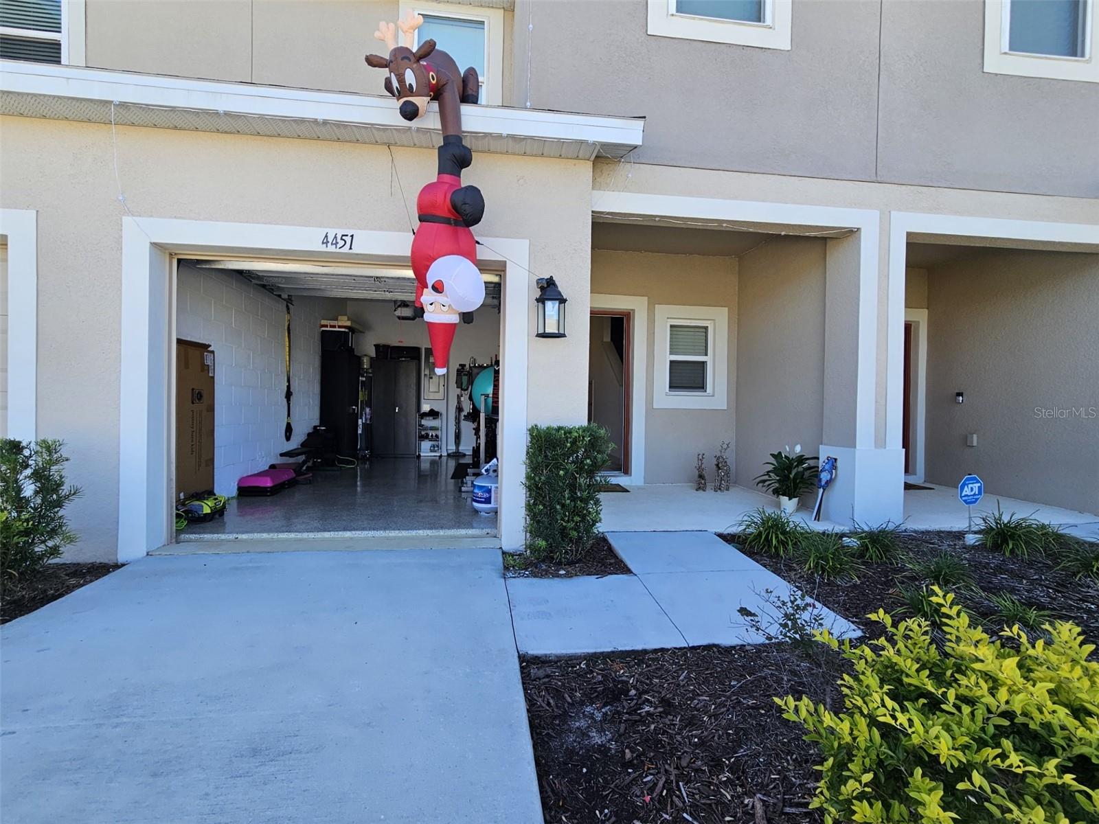 Image 30 of 46 For 4451 Arlington Avenue 44