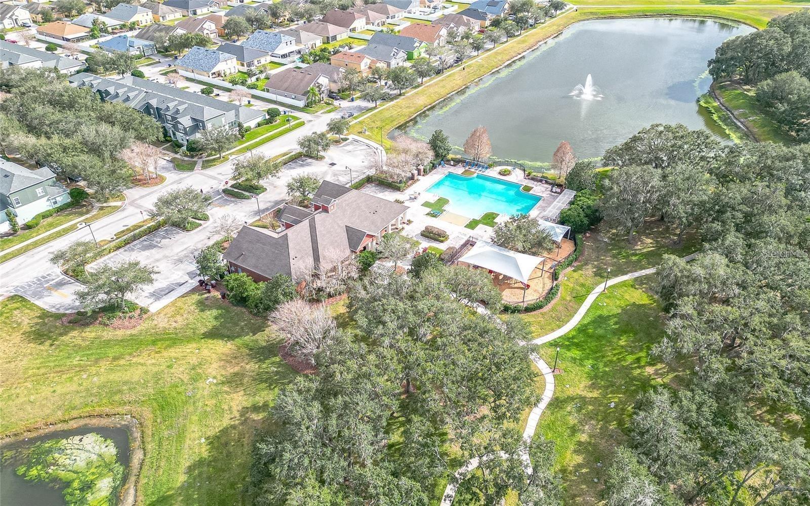 Image 38 of 46 For 4451 Arlington Avenue 44