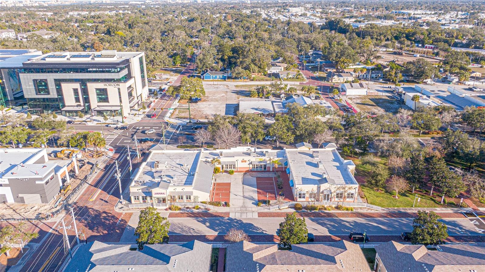 Listing photo id 13 for 351 Bay Drive