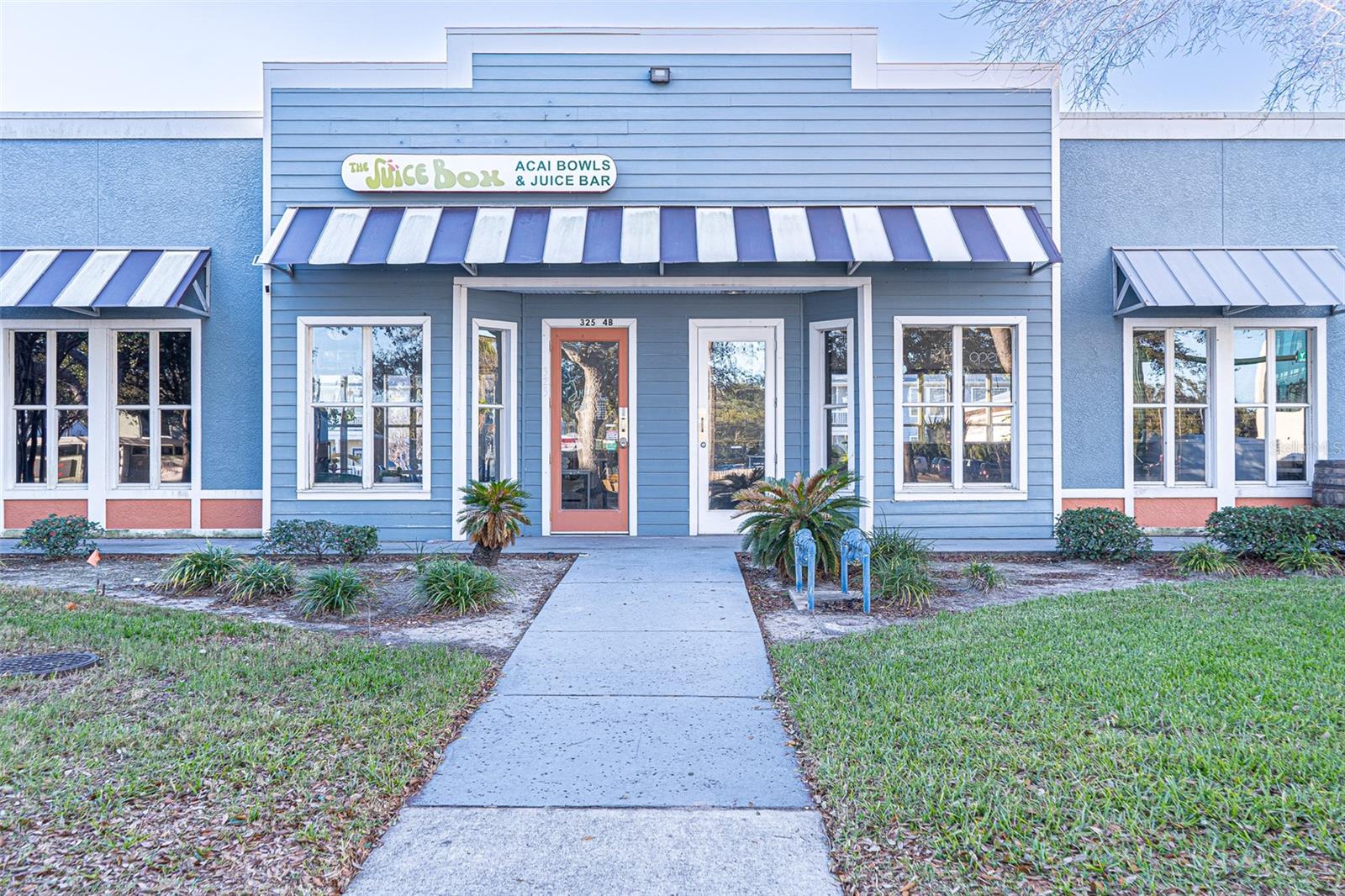 Listing photo id 28 for 351 Bay Drive