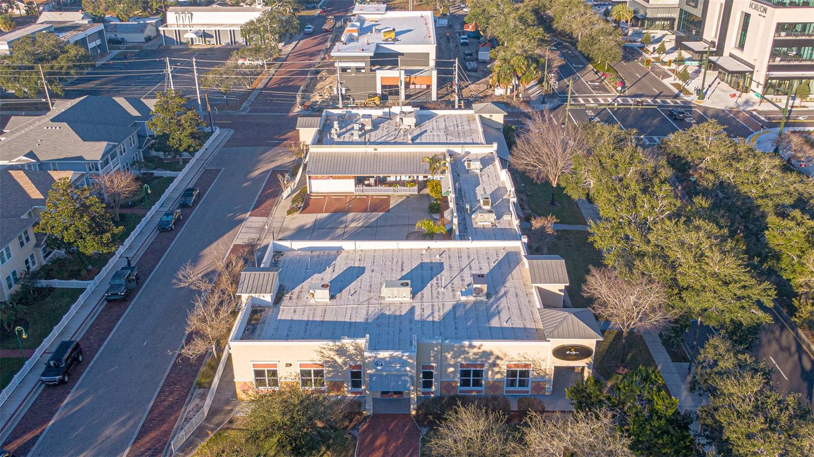 Listing photo id 2 for 351 Bay Drive