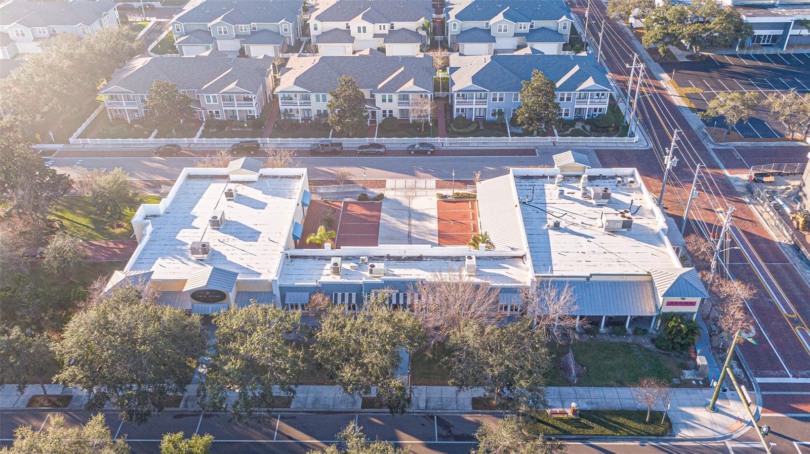 Listing photo id 5 for 351 Bay Drive