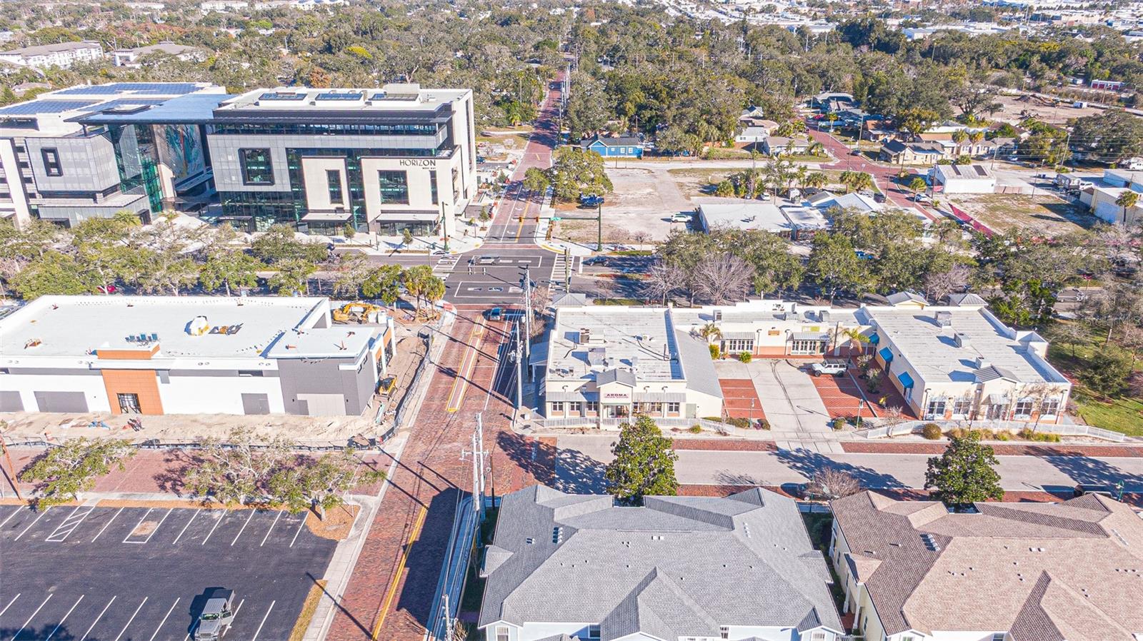 Listing photo id 7 for 351 Bay Drive