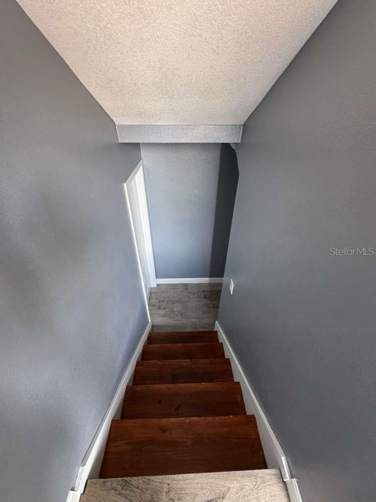 Image 15 of 26 For 1737 Peachwood Lane